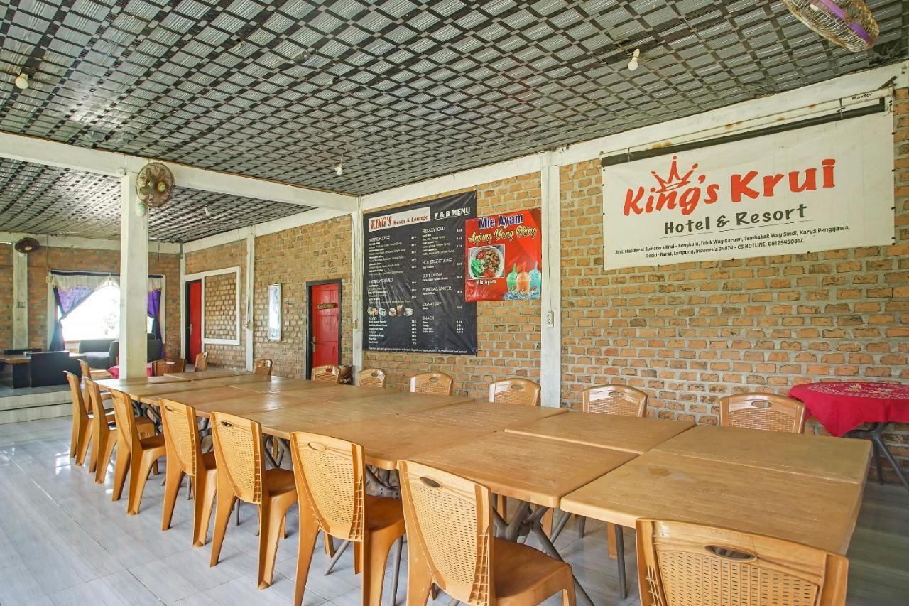 Oyo 2246 Anjung Bang Oking Hotel & Resort Pasarpulaupisang Екстер'єр фото