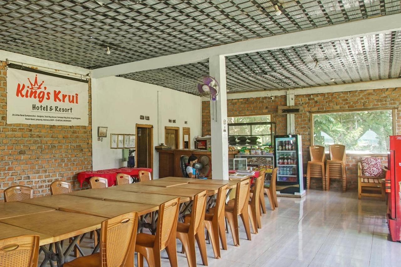 Oyo 2246 Anjung Bang Oking Hotel & Resort Pasarpulaupisang Екстер'єр фото